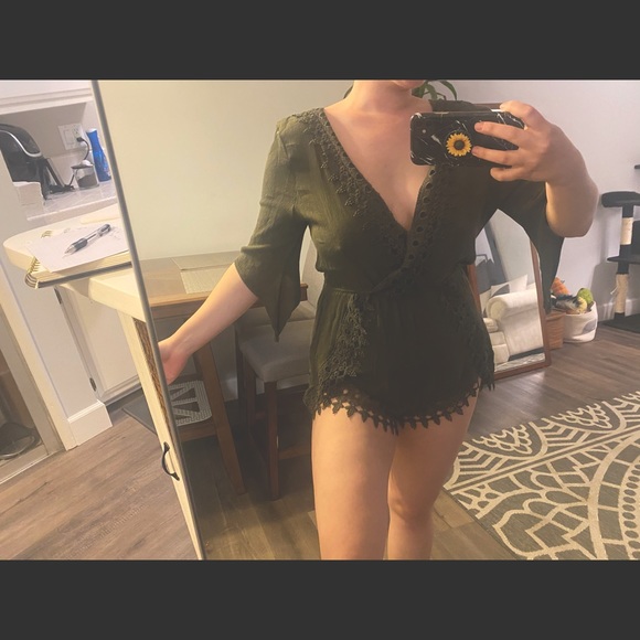 Romper - Picture 3 of 3
